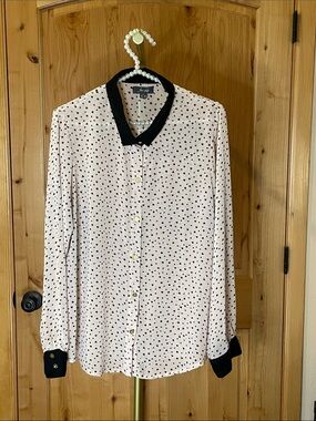 jf j.ferrar Pink Polka Dot Button-Down Shirt with Black Trim